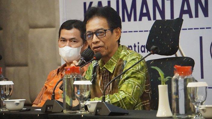 Kepala Lembaga Layanan Pendidikan Tinggi Wilayah XI, Dr. Drs. Muhammad Akbar, M.Si.
