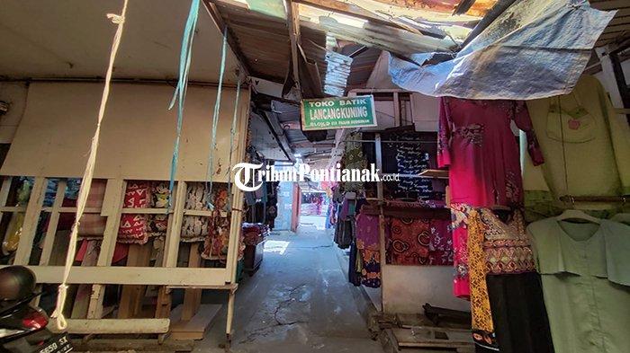 Kondisi terkini Pasar Sudirman Pontianak yang semakin hari semakin sepi, Sabtu 5 Agustus 2023.