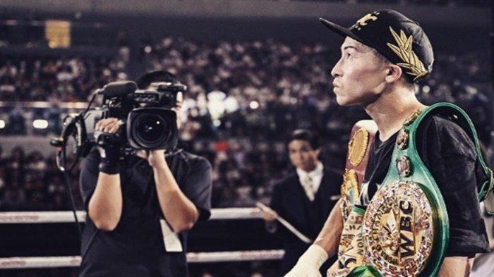Naoya Inoue (kanan) saat disorot kamera ketika menangkan Tinju Dunia belum lama ini. Inoue masuk dalam bidikan Junto Nakatani