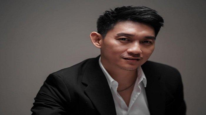 Potret Ifan Seventeen. Ia digadang bakal maju sebagai bakal calon Wali Kota Pontianak 2024.