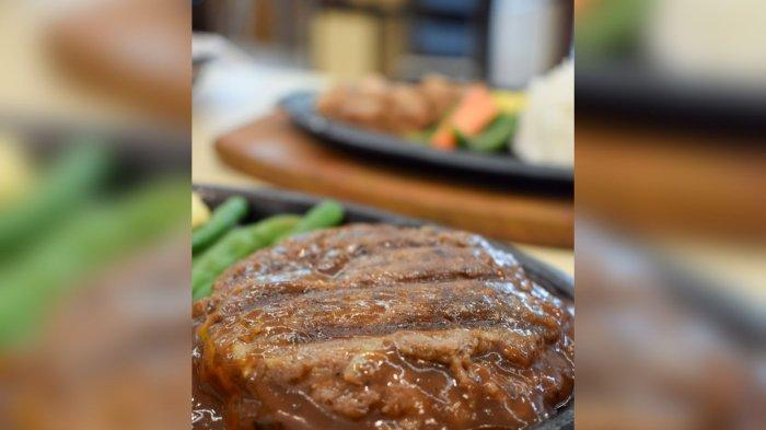 Steak In sajikan hidangan steak murah dan lezat.