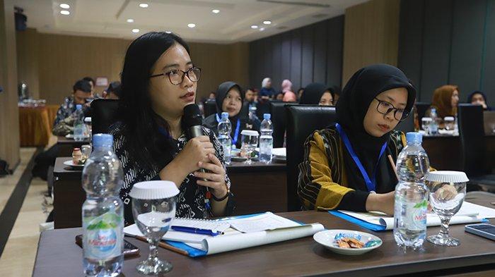 Salah satu peserta Bimtek Jurnalistik, Protokoler & Public Speaking yang digelar ATR/BPN Provinsi Kalbar dan Tribun Pontianak di Hotel Orchardz Pontianak, Jalan Gajahmada, Rabu 14 September 2023.