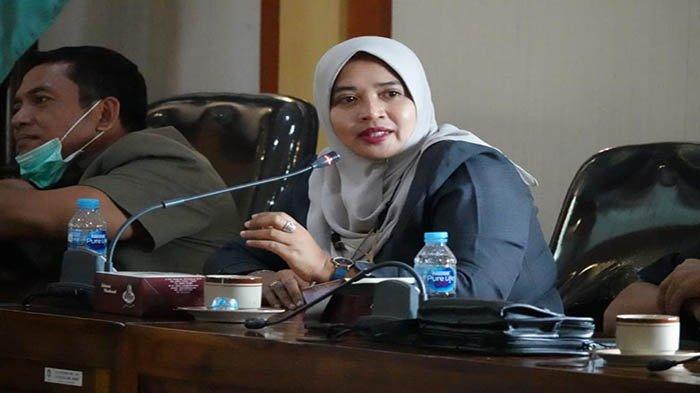 Ketua Fraksi Partai Demokrat DPRD Provinsi Kalimantan Barat, Ermin Elviani