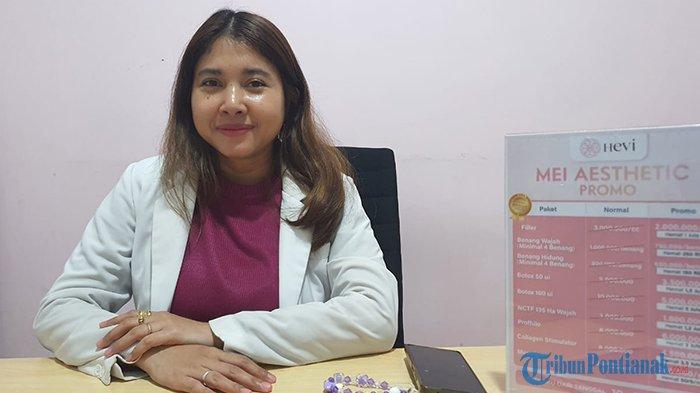 Dokter Kecantikan, Dr Firdhia Octri saat ditemui di Hevi Beauty Care Pontianak, Rabu 12 Mei 2024.