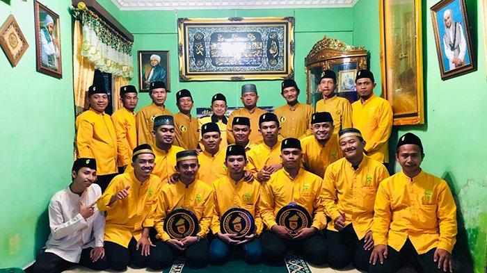 Anggota Sanggar Hadrah Laksamana Muda.