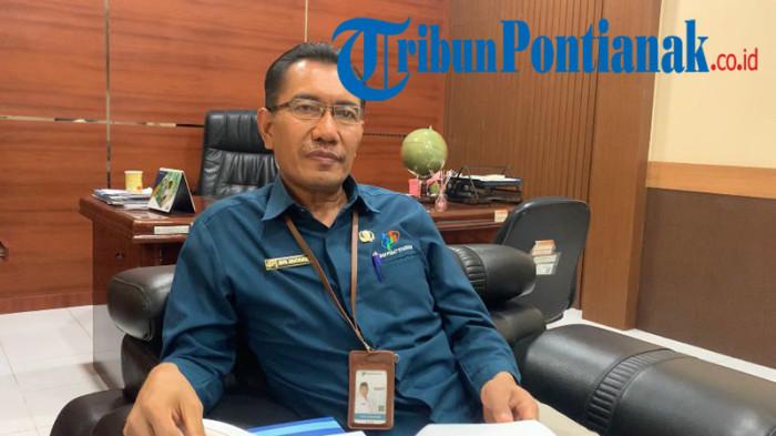 ANGKA KEMISKINAN - Kepala BPS Kalbar, Muhammad Saichudin saat diwawancarai di Kantornya mengenai angka kemiskinan di Kalbar, Senin 28 Juli 2025.