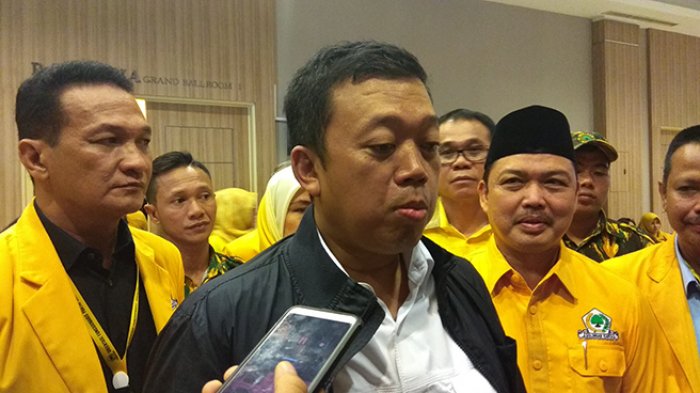 Politisi Partai Golkar Nusron Wahid saat hadiri orientasi fungsionaris DPD Partai Golkar di Pontianak, Senin (14/5/2018)