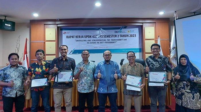PT PLN Nusantara Power UPDK Kapuas gelar Rapat Kerja (Raker) Semester 2 Tahun 2023, di Kantor PT PLN Nusantara Power UPDK Kapuas.