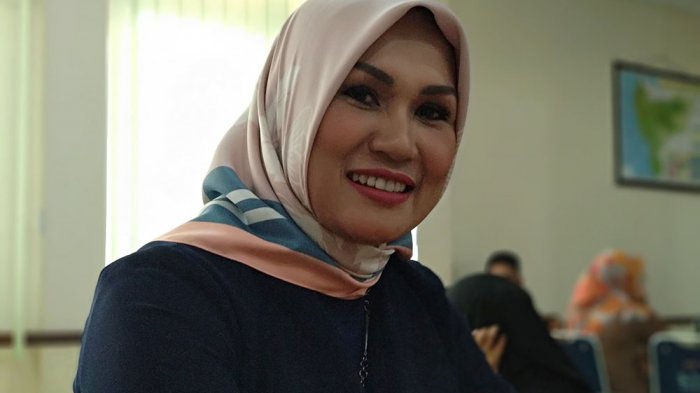 Rubaeti Erlita Prabasa yang kembali mendaftar anggota DPD dapil Kalbar pada 2024