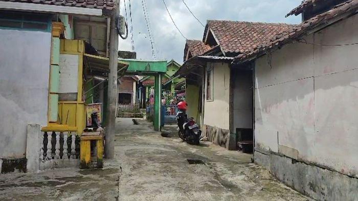 Kawasan lokasi ang sempat ditempati terduga teroris di Kampung Urug, Desa Jayaratu, Kecamatan Sariwangi, Kabupaten Tasikmalaya, Jumat (27/12/2024).