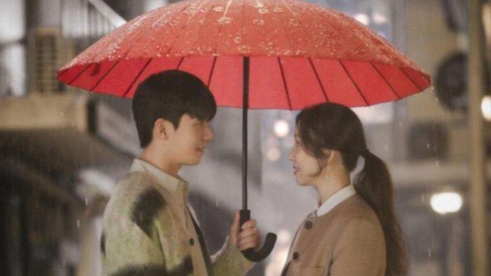 Poster pertama drama drakor The Midnight Romance in Hagwon