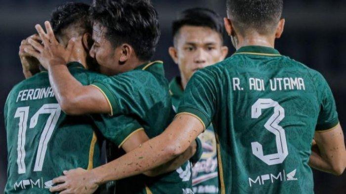 SOSOK Toni Firmansyah Wonderkid Persebaya Surabaya yang Diorbitkan Aji Santoso, Penerus Marselino Ferdinan?