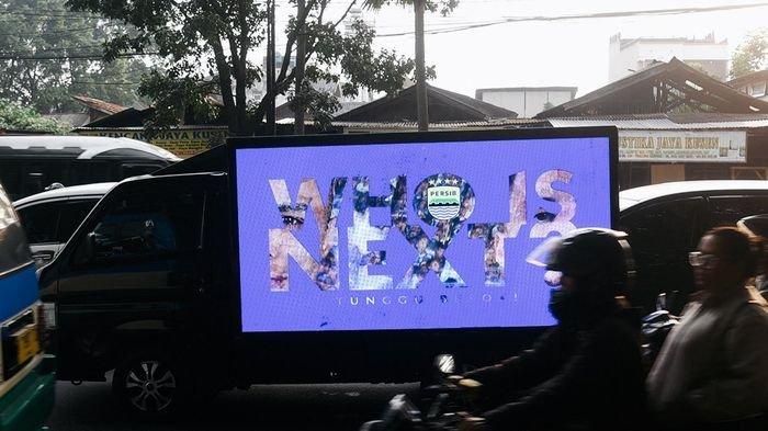BOCORAN PEMAIN BARU - Akun Persib Bandung di X mengunggah tentang rencana pengumuman pemain baru yang ketiga melalui cara yang berbeda.