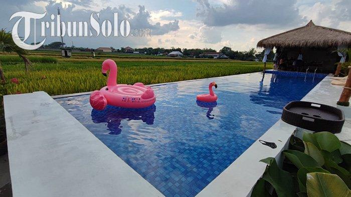 Candramaya Pool and Resort yang berada di Jalan Dalangan, Dukuh Kajen, Desa Dalangan, Kecamatan Tulung.