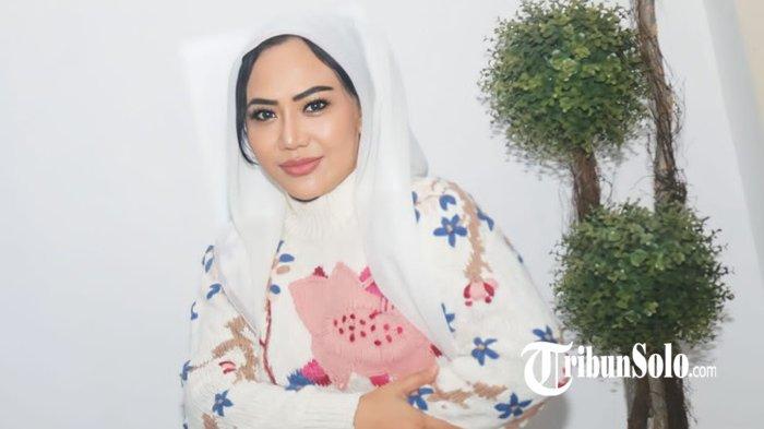 Diah Warih Anjari, Aktivis Perempuan Asal Solo