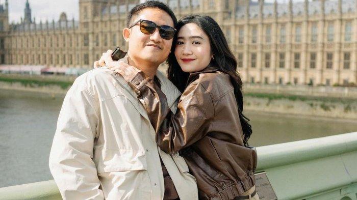 Febby Rastanty dan sang adik, Rizky Rizaldi Ronaldo