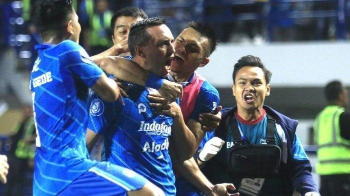 Gol Ezra Walian di Laga Persib Bandung vs Dewa United Jadi Goal of The Week, Laga Terakhir Luis Milla