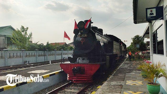 Kereta uap jaladara