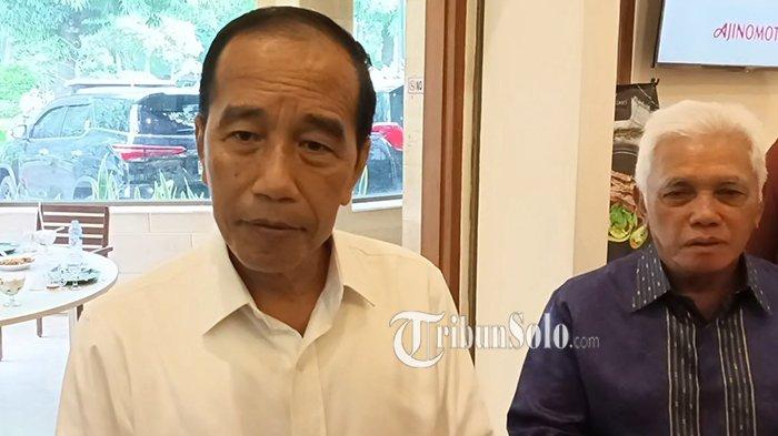Jokowi buka suara soal polemik pagar laut di Banten.