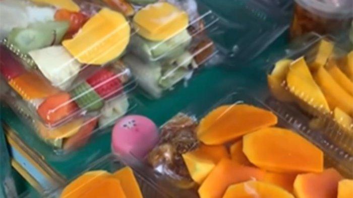 Produk jualan Lotis & Rujak Buah Pak Tyson
