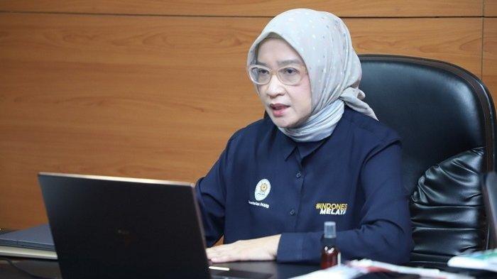 PENGANGKATAN CPNS DIUNDUR - Foto Menteri PANRB Rini Widyantini saat menjabat Deputi Bidang Kelembagaan dan Tata Laksana Kementerian PANRB, membuka webinar AKSI SPBE, Rabu (6/5/2020). Pengangkatan calon pegawai negeri sipil (CPNS) diundur menjadi Oktober 2025 dan Pegawai pemerintah dengan perjanjian kerja (PPPK) diangkat Maret 2025. (Istimewa/HO Tribunnews.com)