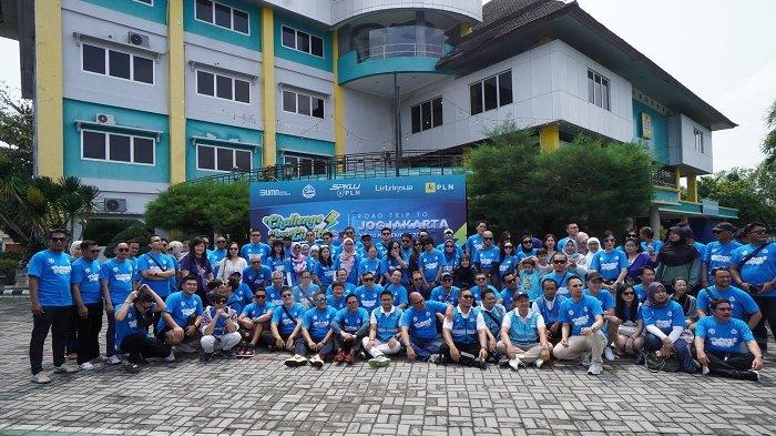 PLN siap menyambut dan memberikan kemudahan bagi peserta Tur Mobil Listrik Terbesar Pertama pada rute Jakarta-Jogja oleh komunitas MG EVC Indonesia.