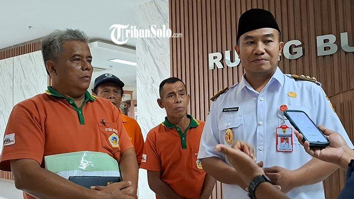TEMUI BUPATI SRAGEN - Pertemuan Bupati Sragen, Sigit Pamungkas dengan pengurus KTNA Kabupaten Sragen di Kantor Terpadu Pemda Sragen, Rabu (9/4/2025). KTNA Sragen turut urun gagasan agar masalah kemiskinan dapat segera terentaskan dari Bumi Sukowati sehingga petani leih sejahtera.