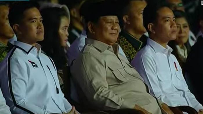 KONGRES PSI - Presiden Prabowo Subianto dan Wapres Gibran menghadiri Kongres PSI yang digelar di Solo, Jawa Tengah, Minggu (20/7/2025).(Tangkapan Layar KOMPAS TV)