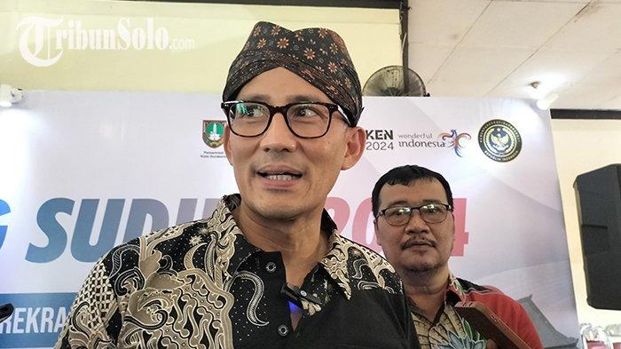 PAKAI BATIK. Sandiaga Uno saat ditemui TribunSolo.com di Solo, Sabtu (10/2/2024).