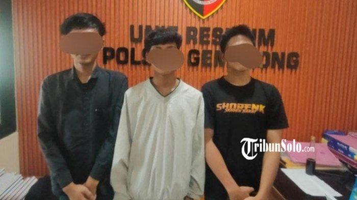 ISENG CURI ITIK - Tiga pelajar di Sragen tertangkap basah warga hendak mencuri itik di kandang milik warga Kelurahan/Kecamatan Gemolong, Kabupaten Sragen, Jawa Tengah, Kamis (13/2/2025. (Dok : Istimewa/Polres Sragen)
