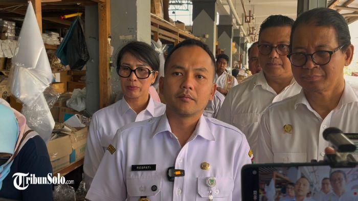 Wali Kota Solo Respati Ardi berencana akan membetuk data
