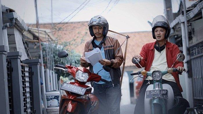 Eza Yayang dan Furry Setya, pemeran utama di sinetron Tukang Ojek Pengkolan (TOP).