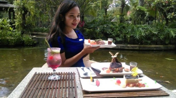 Menu-menu makanan baru Lorin Solo Hotel, Kamis (18/1/2018) sore.