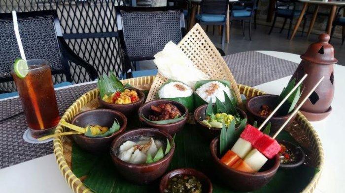 Sajian Balinese Rijhttafel di Swiss Belinn Hotel Solo.