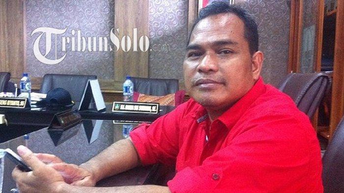 Politisi PDIP yang juga Ketua Komisi I DPRD Solo, Suharsono.