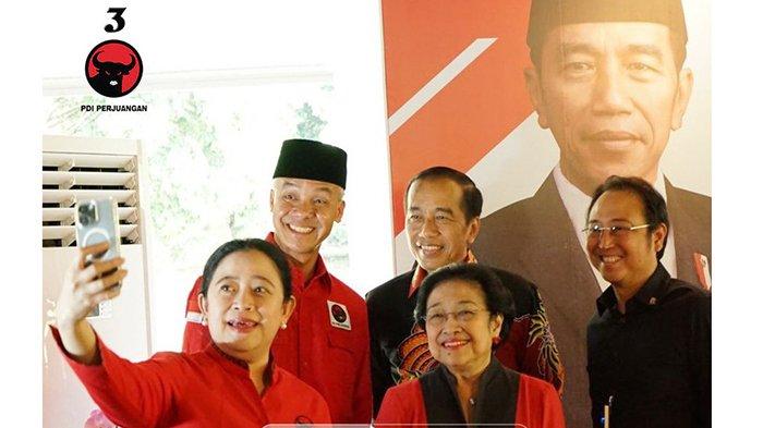 Ganjar Pranowo wefie bersama Ketua Umum PDI Perjuangan Megawati Soekarnoputri, Presiden Jokow Widodo, Puan Maharani, dan Prananda Prabowo.