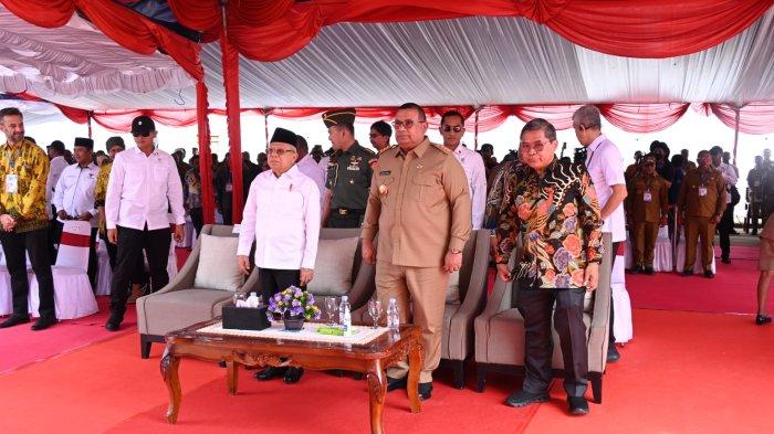 Wapres Maruf Amin didampingi Pj Gubernur Muhammad Musaad.