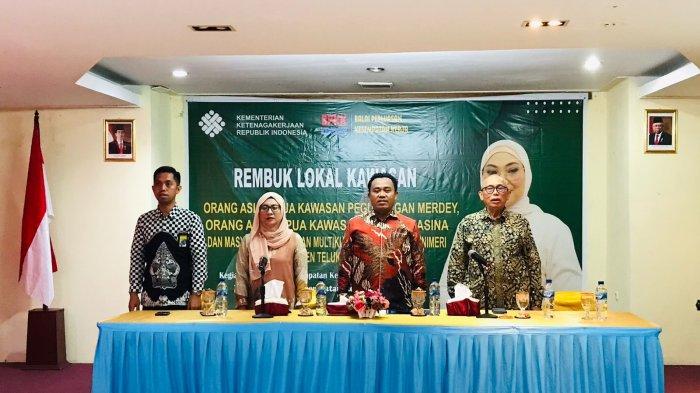 Kemnaker RI adakan program pelatihan di Teluk Bintuni, Papua Barat.