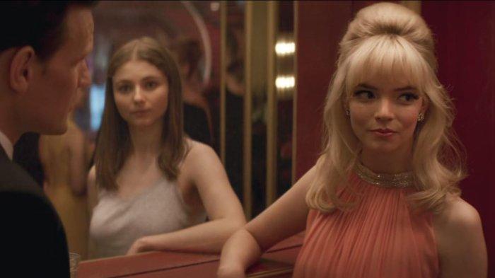 Cuplikan film horor  'Last Night in Soho (2021)' yang dibintangi Thomasin McKenzie, Anya Taylor-Joy dan Diana Rigg.
