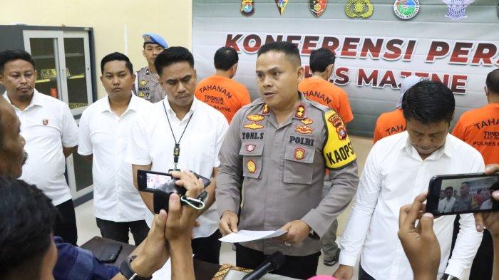 Kapolres Majene, AKBP Toni Sugadri saat memberi keterangan kepada wartawan terkait kasus korupsi Instalasi pengolahan lumpur tinja