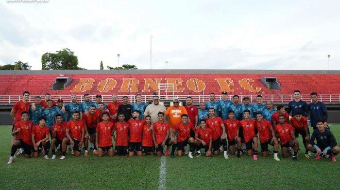 Skuat lengkap Borneo FC di Liga 1 2023/2024. Borneo FC akan menjadi tim musafir di sisa laga lantaran markasnya, Stadion Segiri Samarinda, Kalimantan Timur, direnovasi.