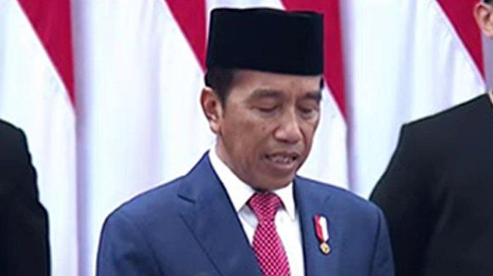 Presiden Joko Widodo (Jokowi) telah mengumumkan kenaikan gaji Aparatur Sipil Negara (ASN), baik Pegawai Negeri Sipil (PNS) maupun Polri. Begitu pula TNI.