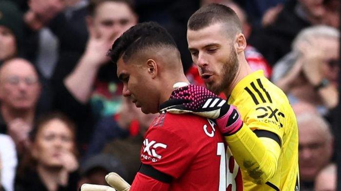 Gelandang bertahan Man United Casemiro dan mantan kiper David de Gea.