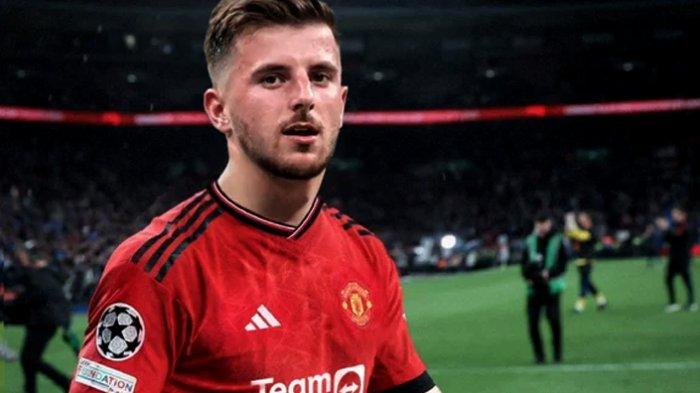 Mason Mount menjadi rekrutan pertama Manchester United, dengan mahar transfer 55 juta pounds. Ia dikontrak selama 5 tahun.