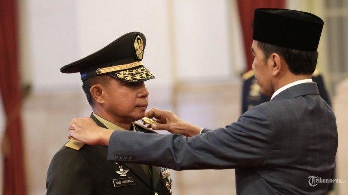 KSAD Jenderal Agus Subiyanto menjadi calon Panglima TNI pengganti Laksanamana Yudo Margono, namanya dikirim Presiden Jokowi ke DPR RI. Jenderal Agus baru saja dilantik oleh Presiden Joko Widodo sebagai Kepala Staf Angkatan Darat (KSAD), pada Rabu, 25 Oktober 2023.