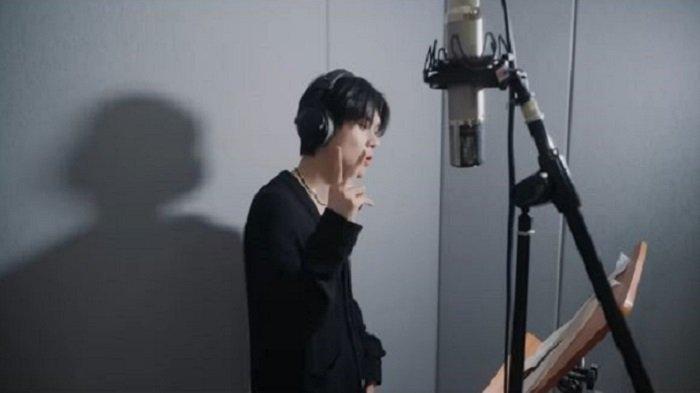 Boyfriend adalah original soundtrack atau OST drama Korea, Cinderella at 2AM. Lagu ini dinyanyikan oleh Yeonjun Tomorrow X Together atau TXT.