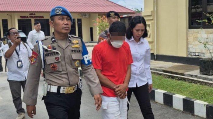 KECELAKAAN KENDARI - Pelaku pemukulan pengendara motor hingga jatuh sampai santri yang dibonceng meninggal dunia di Kendari Sulawesi Tenggara (Sultra), ditangkap polisi, Senin (5/5/2025). Sementara insiden pemukulan hingga kecelekaan otor sebabkan santri meninggal dunia tersebut di Tobuha Puuwatu Kendari, Sabtu (3/5/2025).