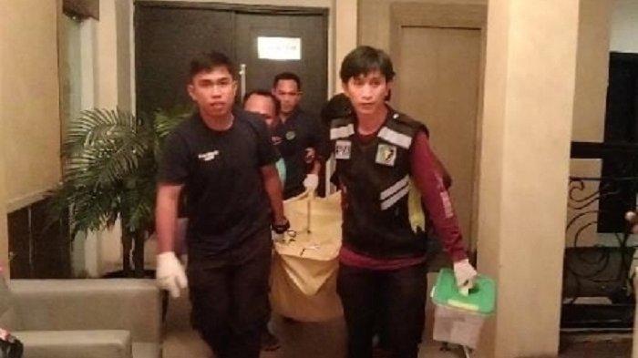 Seorang Anggota DPRD Kabupaten Kolaka, berinisial SU ditemukan meninggal di Hotel Kendari Suite, Jalan Supu Yusuf Kelurahan Korumba Kecamatan Mandonga Kota Kendari, Senin (9/10/2023).