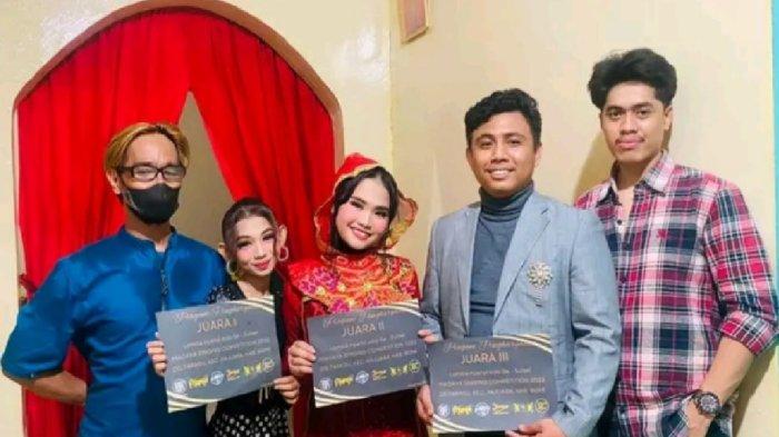 Para musisi di The Bigoest Voice yang berhasil menyabet juara dalam berbagai lomba bernyanyi. The Bigoest Voice ini merupakan komunitas seni musik Bugis asal Bulukumba Sulawesi Selatan yang bergerak di bidang tarik suara. The Bigoest Voice pertama kali terbentuk pada tahun 2019.
