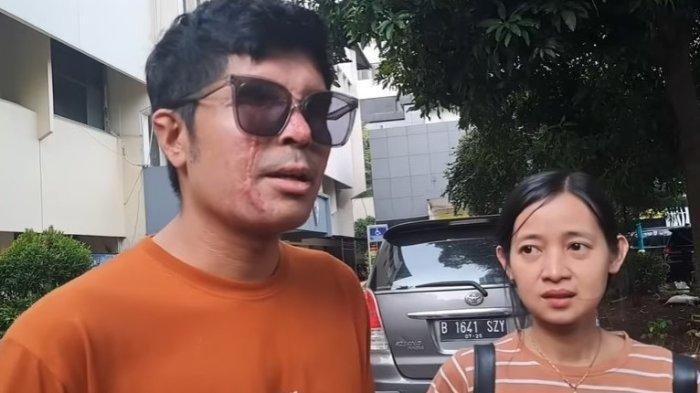 Agus Salim melayangkan somasi kepada Denny Sumargo, Gerry dan Pablo Benua usai uang donasi dialihkan ke korban bencana alam di Lewotobi, Nusa Tenggara Timur (NTT).